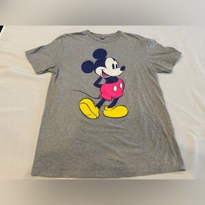 Disney Gray T-Shirt with Pink Mickey Mouse Size Medium